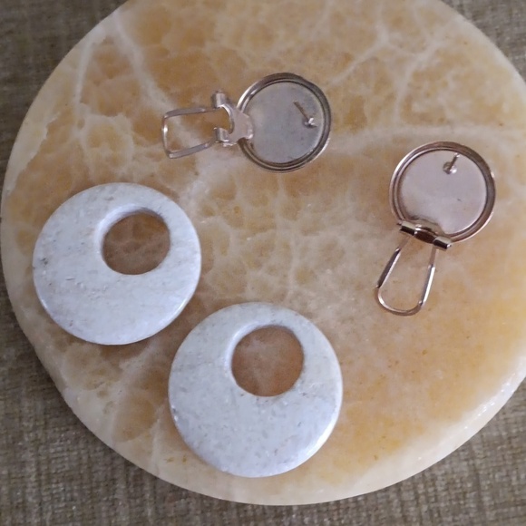 Gold Tone Versatile Cream Stone Post Earrings - Picture 4 of 11